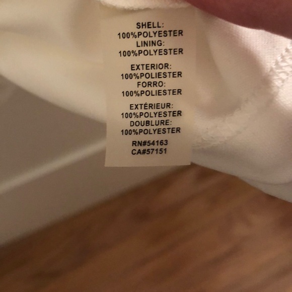 New with tags Guess dress. Size 10 - Picture 4 of 4